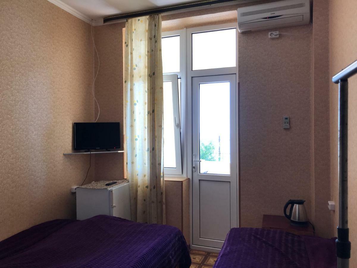 Davel Hotel Gagra Bagian luar foto