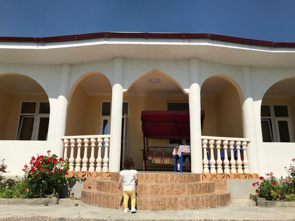 Davel Hotel Gagra Bagian luar foto